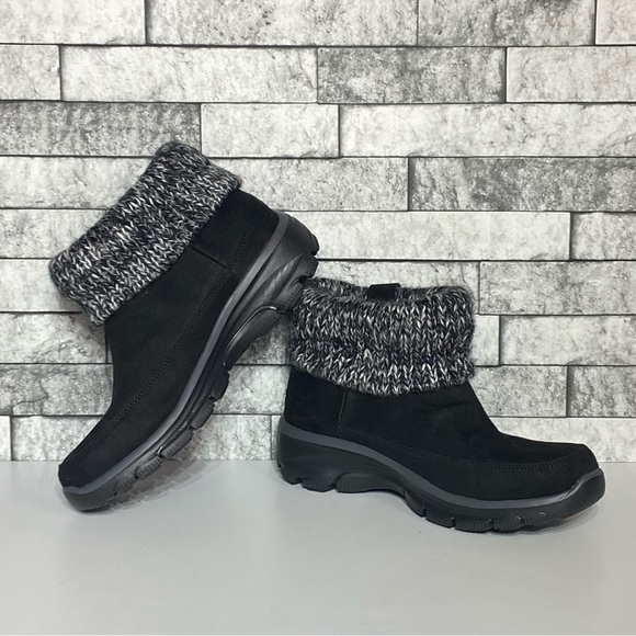 Skechers Womens 6 Black Suede Ankle Booties Memory Foam Comfort Fit - Picture 4 of 8